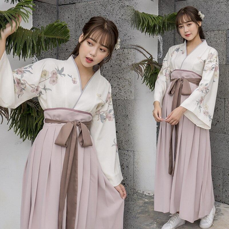 Robe Japonaise et Kimono Japonais Femme ...